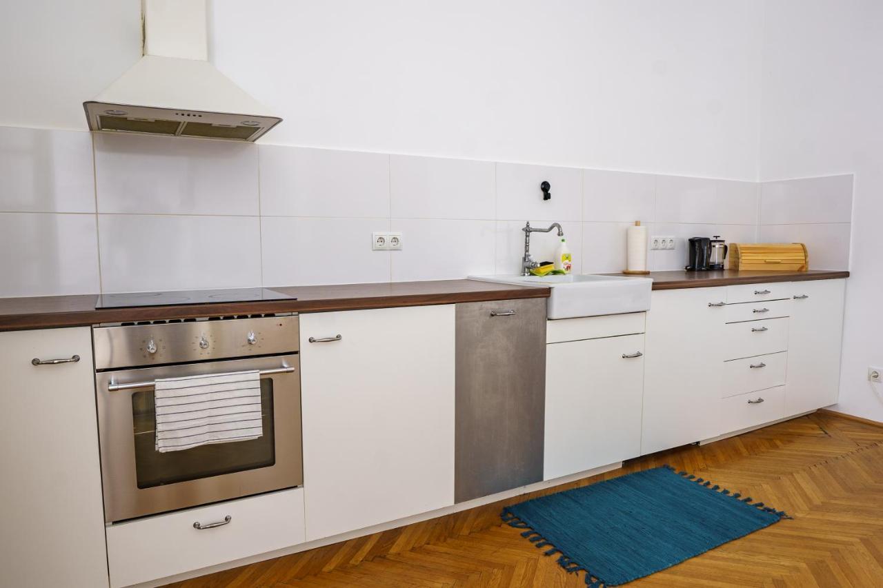 Vienna City Apartments Naschmarkt Экстерьер фото